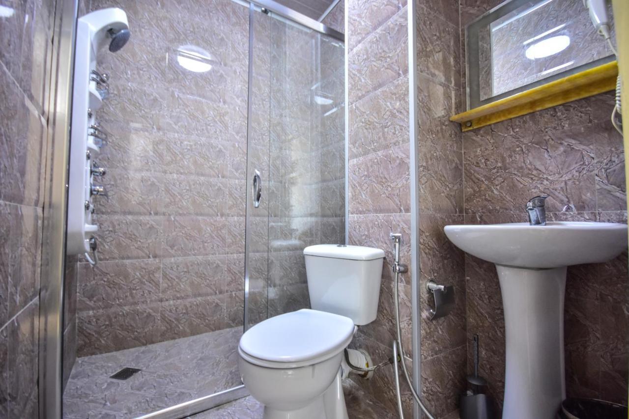 Hotel Chveni Sakhli Batum Dış mekan fotoğraf