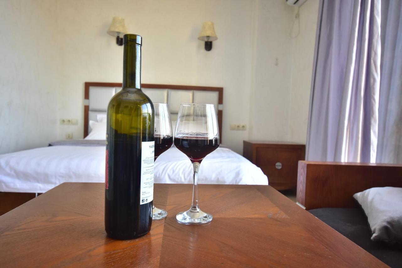Hotel Chveni Sakhli Batum Dış mekan fotoğraf